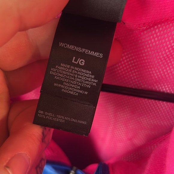 The North Face Women’s lightweight jacket size L - Picture 4 of 5